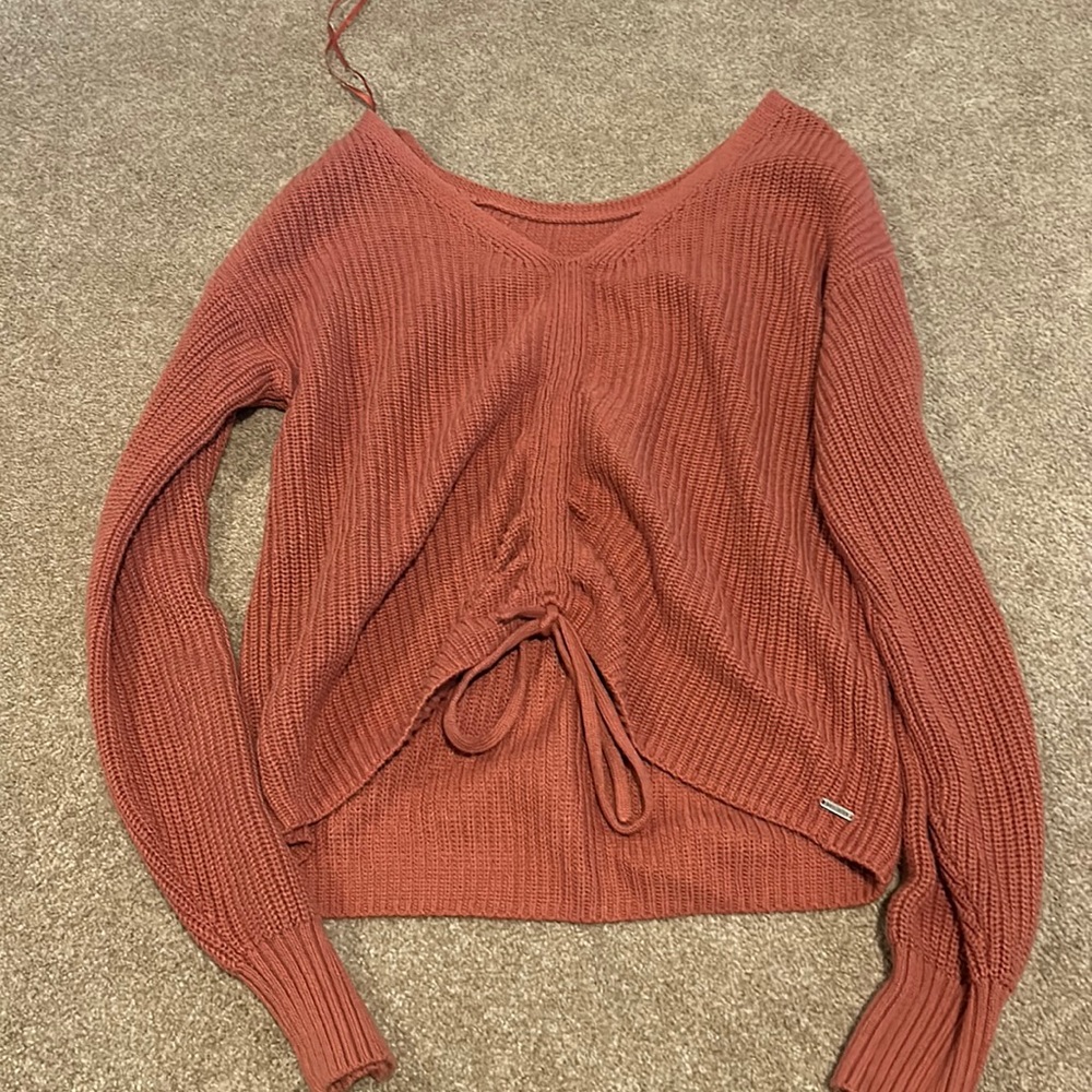 Hollister sweater
